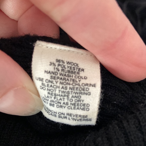 Black shrug - Picture 3 of 4